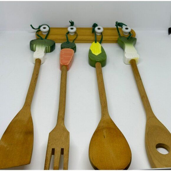 VTG Wooden Kitchen Utensil Set with Vegetable Handles – 4-Piece, 17" Kitchenware - Picture 6 of 7